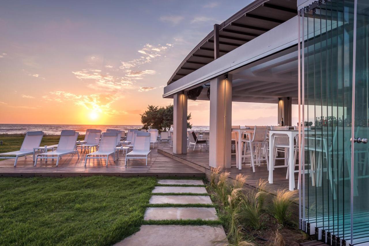 Thalassa Suites Almiros Beach Bagian luar foto