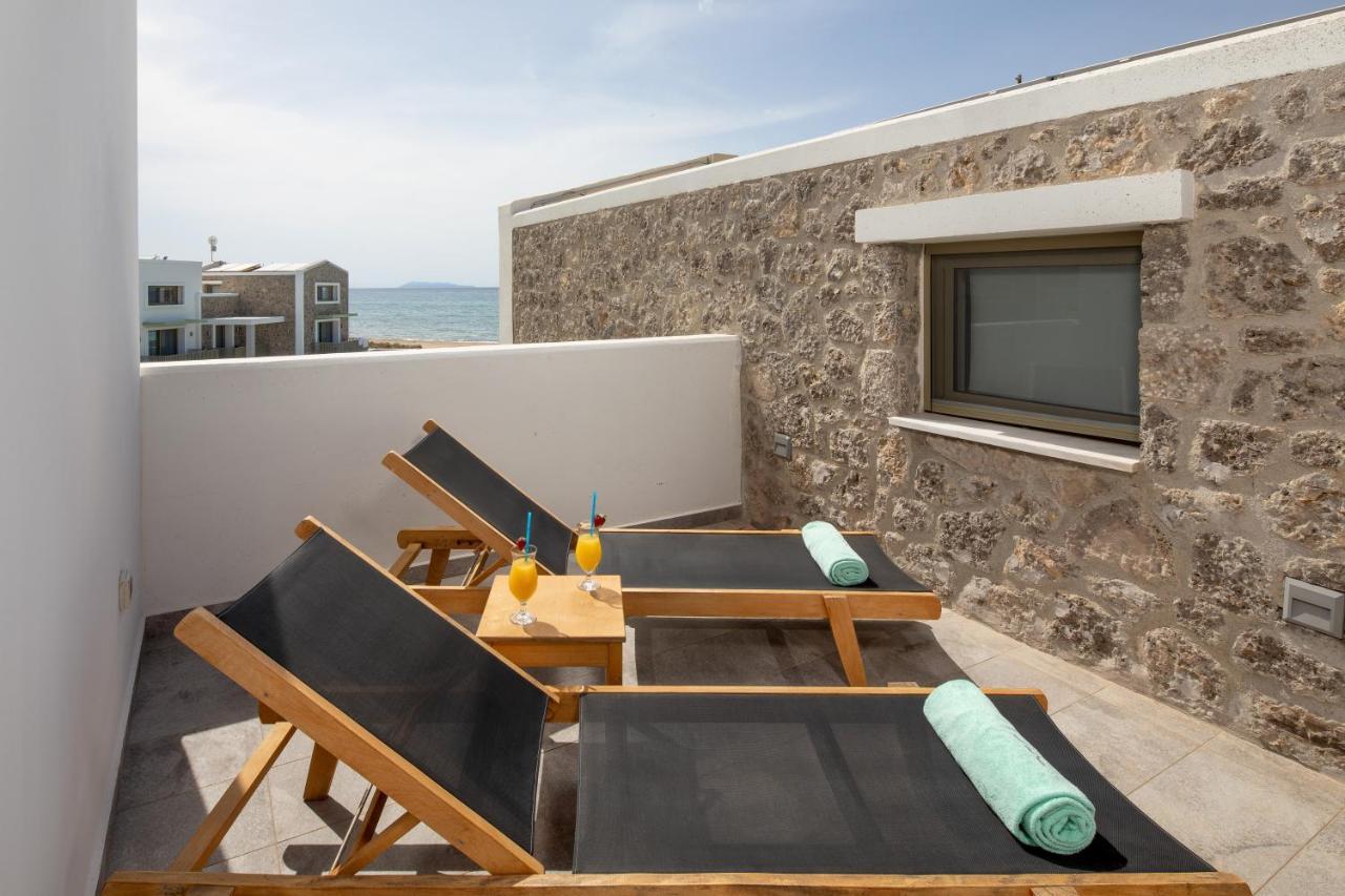 Thalassa Suites Almiros Beach Bagian luar foto