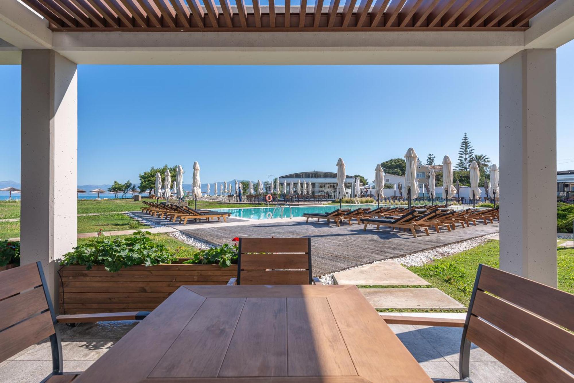 Thalassa Suites Almiros Beach Bagian luar foto