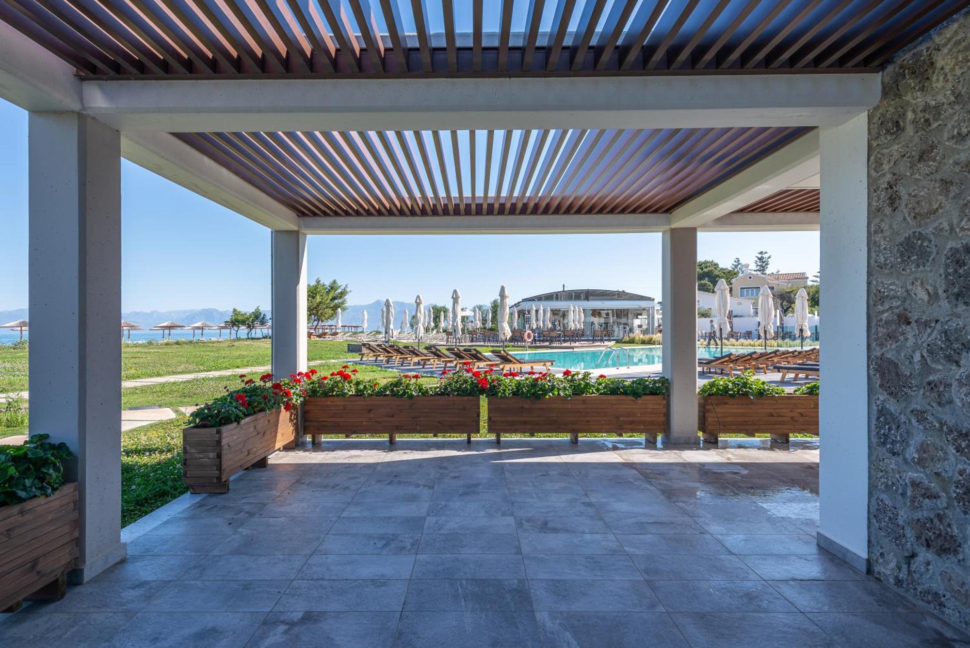 Thalassa Suites Almiros Beach Bagian luar foto