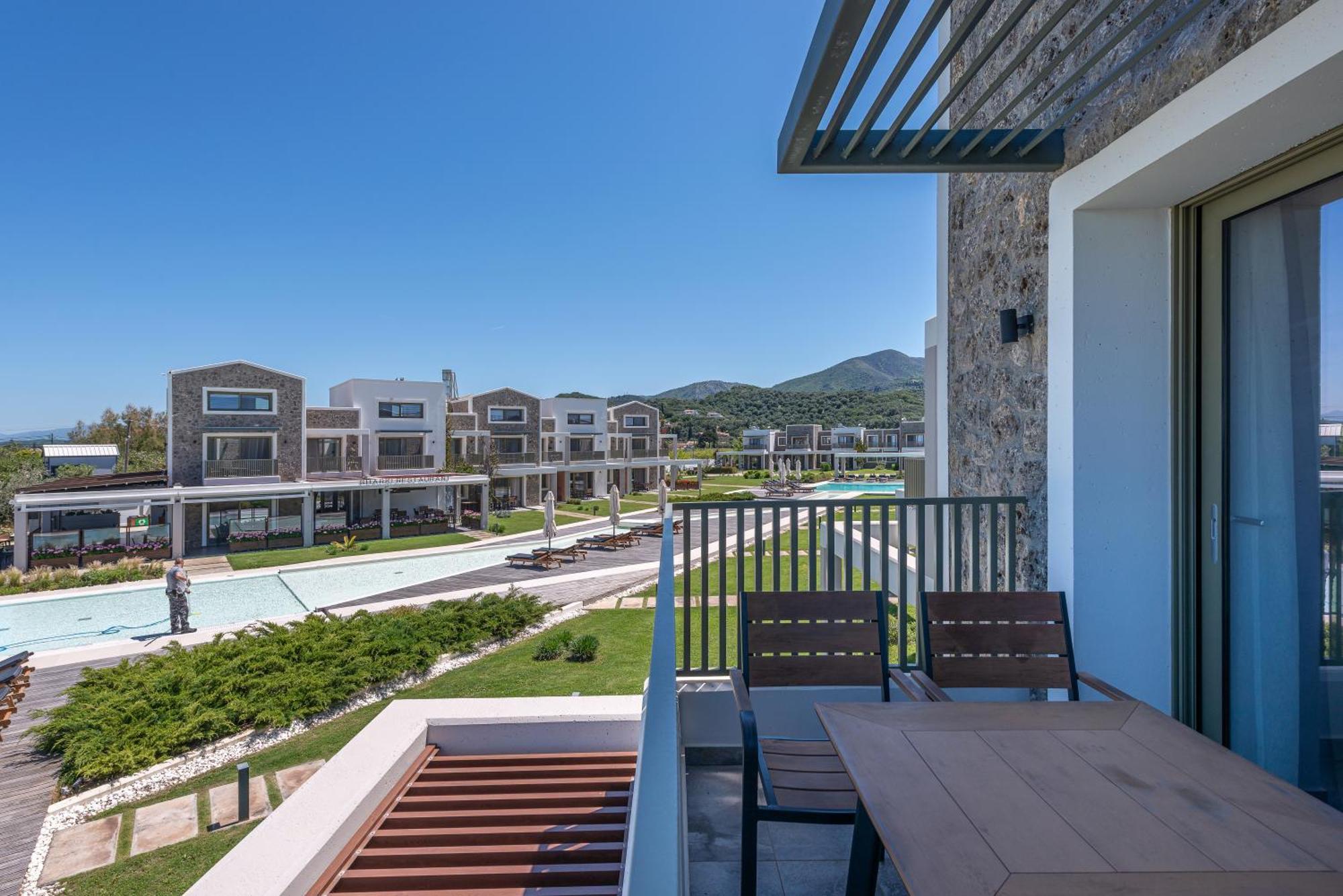 Thalassa Suites Almiros Beach Bagian luar foto