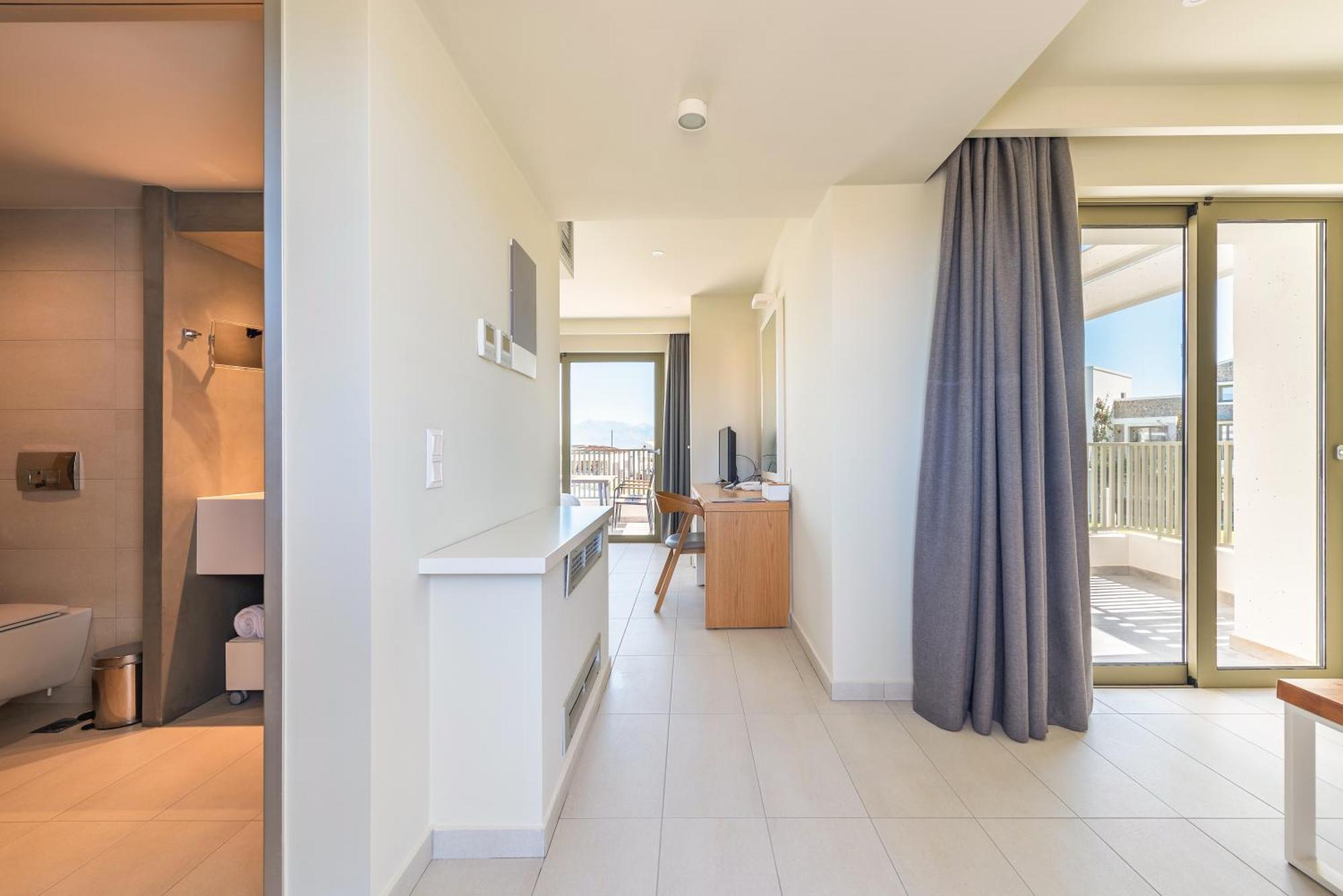 Thalassa Suites Almiros Beach Bagian luar foto