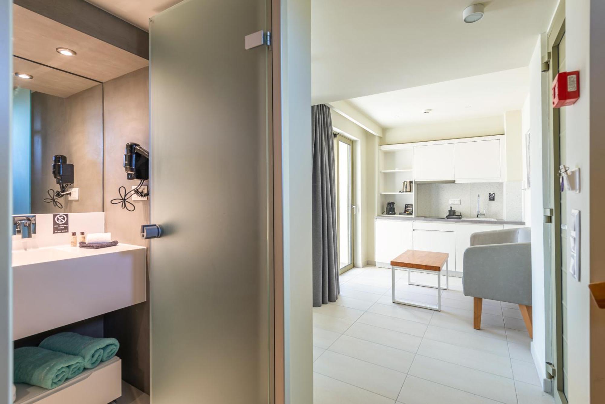 Thalassa Suites Almiros Beach Bagian luar foto